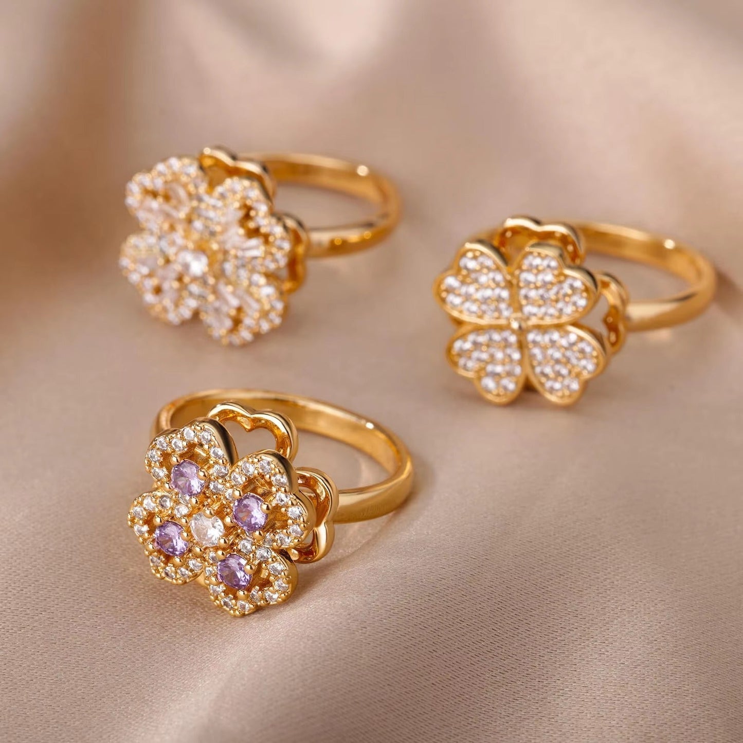 Clover Ring